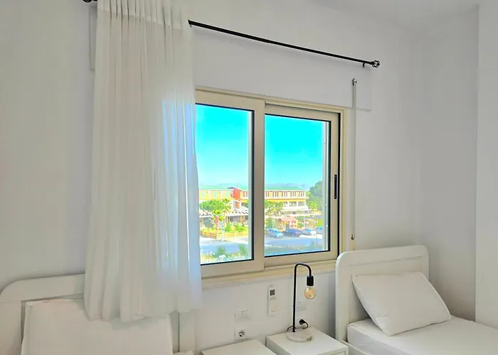 Perla Penthouse - Happy *