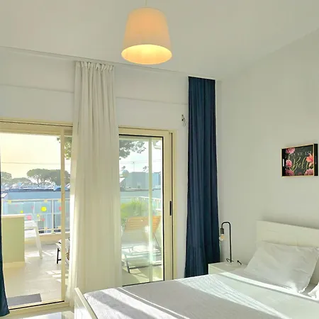 Perla Penthouse - Happy Lägenhet Plazhi San Pietro