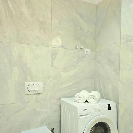 Perla Penthouse - Happy * Plazhi San Pietro